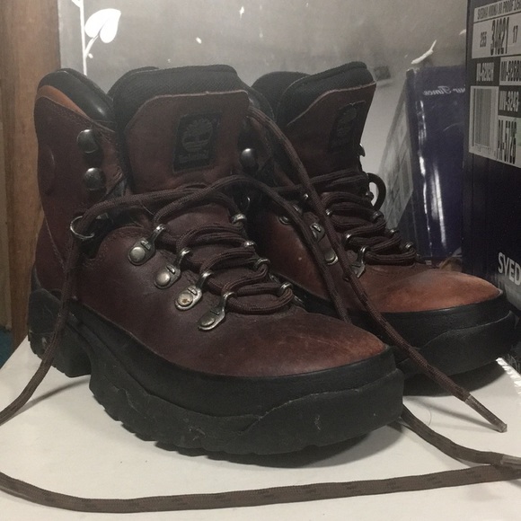 Timberland Hiking Boots - Picture 1 of 2